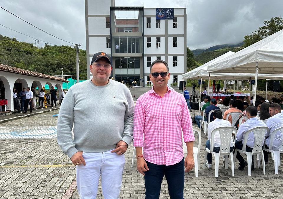 La UPC Aguachica continúa aunando esfuerzos en la gestión de la señalización vertical y horizontal para mejorar el acceso a la seccional