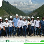 Ingeniería Ambiental en Terreno: Estudiantes Visitan Embalse y Planta de Tratamiento en Bucaramanga